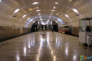 Главный зал станции Площадь Ленина