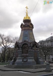 Часовня-памятник гренадерам — героям Плевны