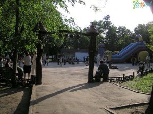 Детская площадка в Липках