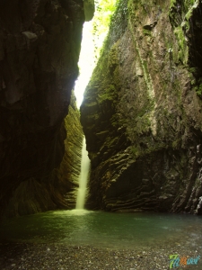 Первый водопад на реке Свирь
